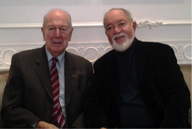 Sir James (right) with Dr. Olivier Giscard d’Estaing