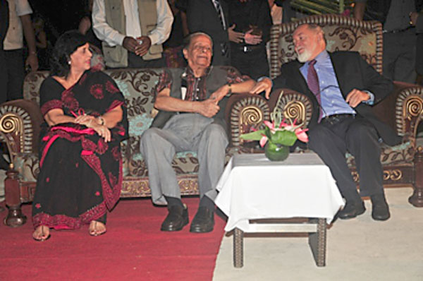 Relaxing: Lady Jugnauth, left,  Prime Minister Jugnauth and Sir James